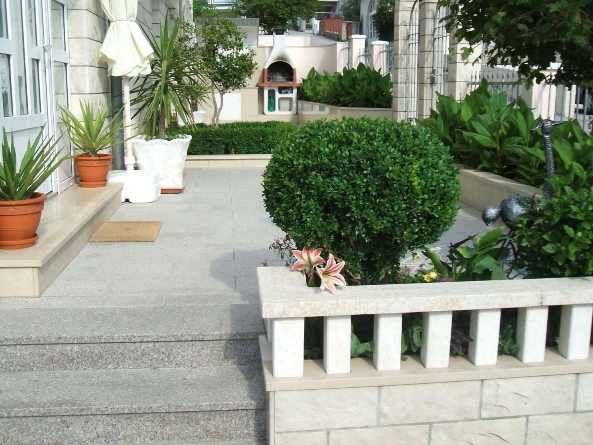 House Bacak - Apartment & Wellness-Studio Baska Voda Exterior photo